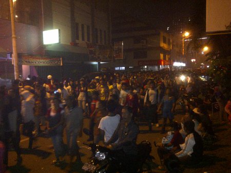 Padat Pengunjung Padat Pengunjung