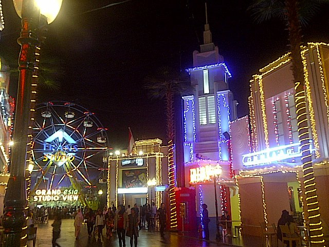 Suasana Theme Park